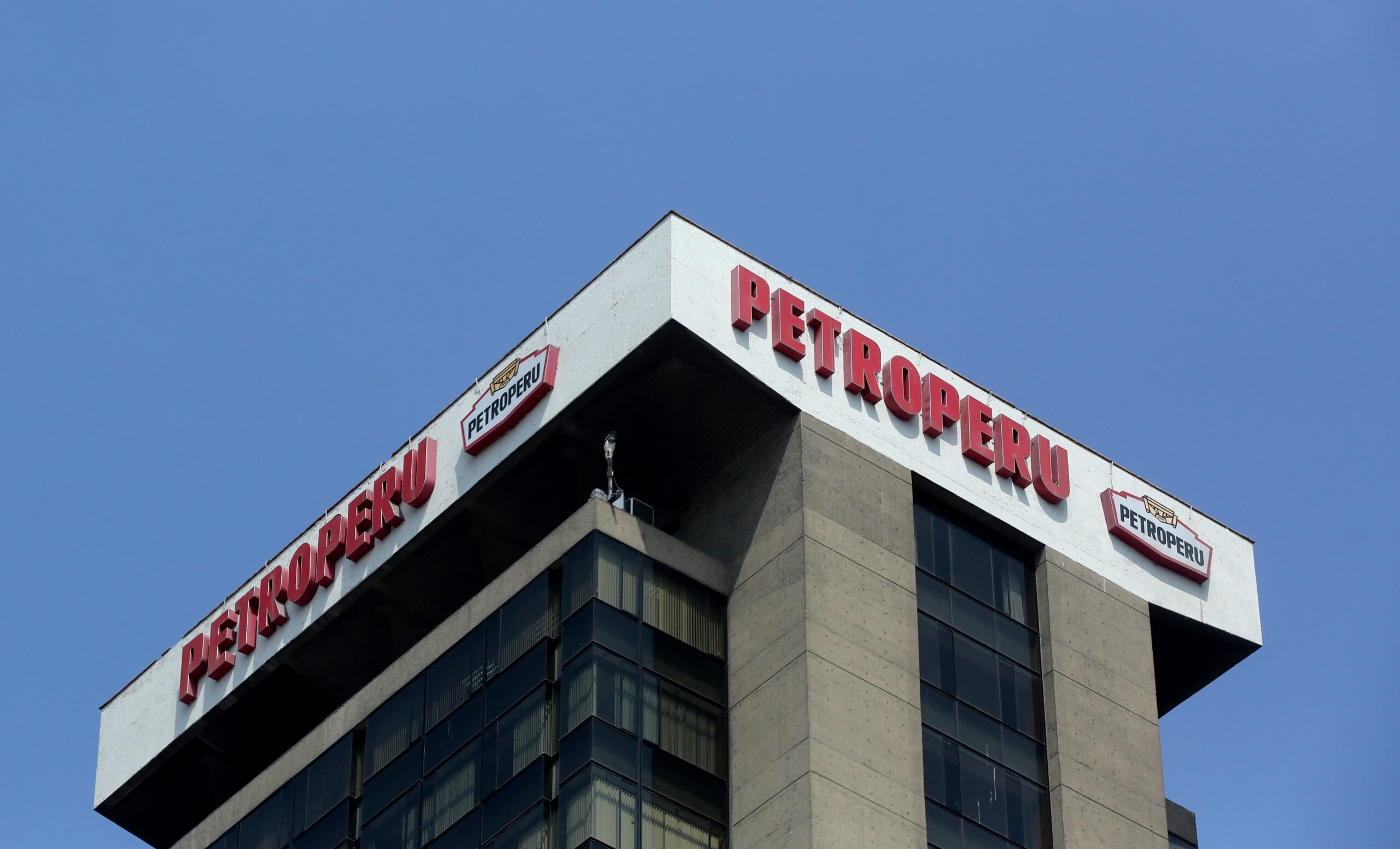 TC admite demanda del defensor del Pueblo contra el decreto de urgencia que privatiza Petroperú
