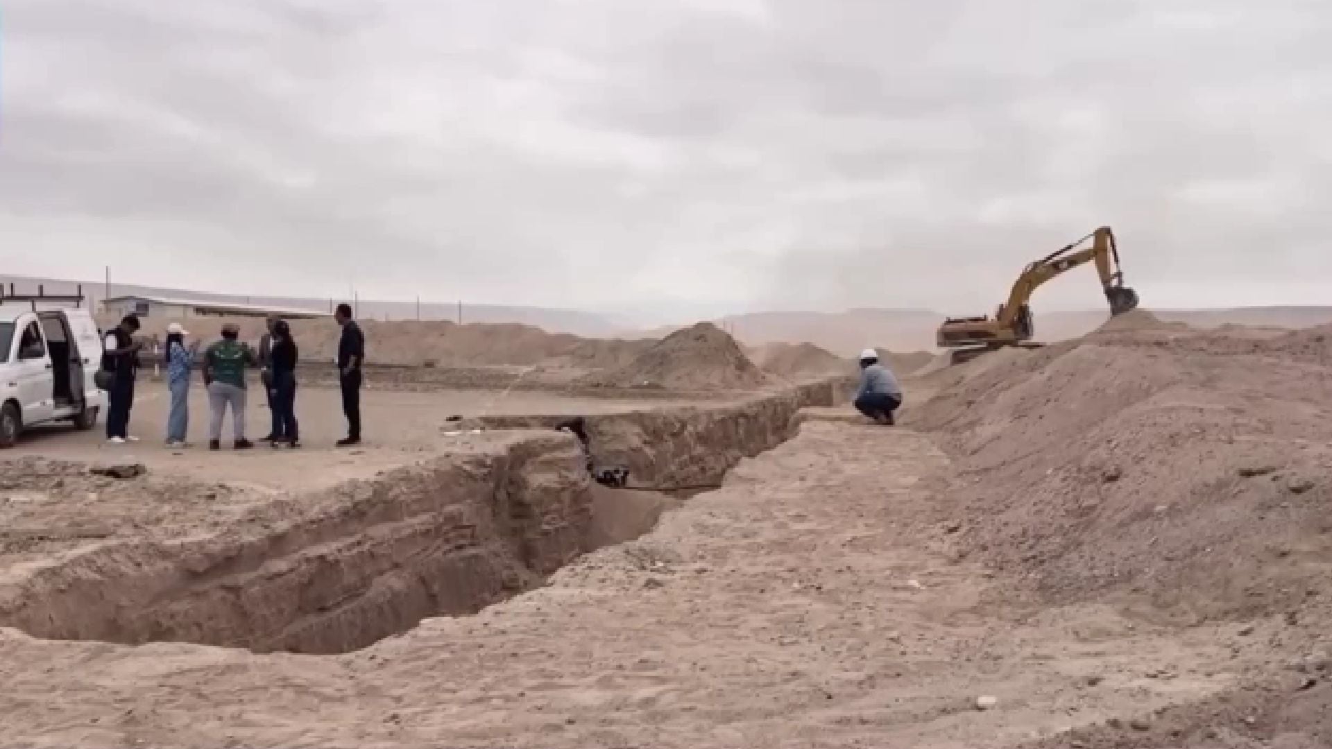 Perú también construye una gran zanja en la frontera con Chile, pero con otros propósitos