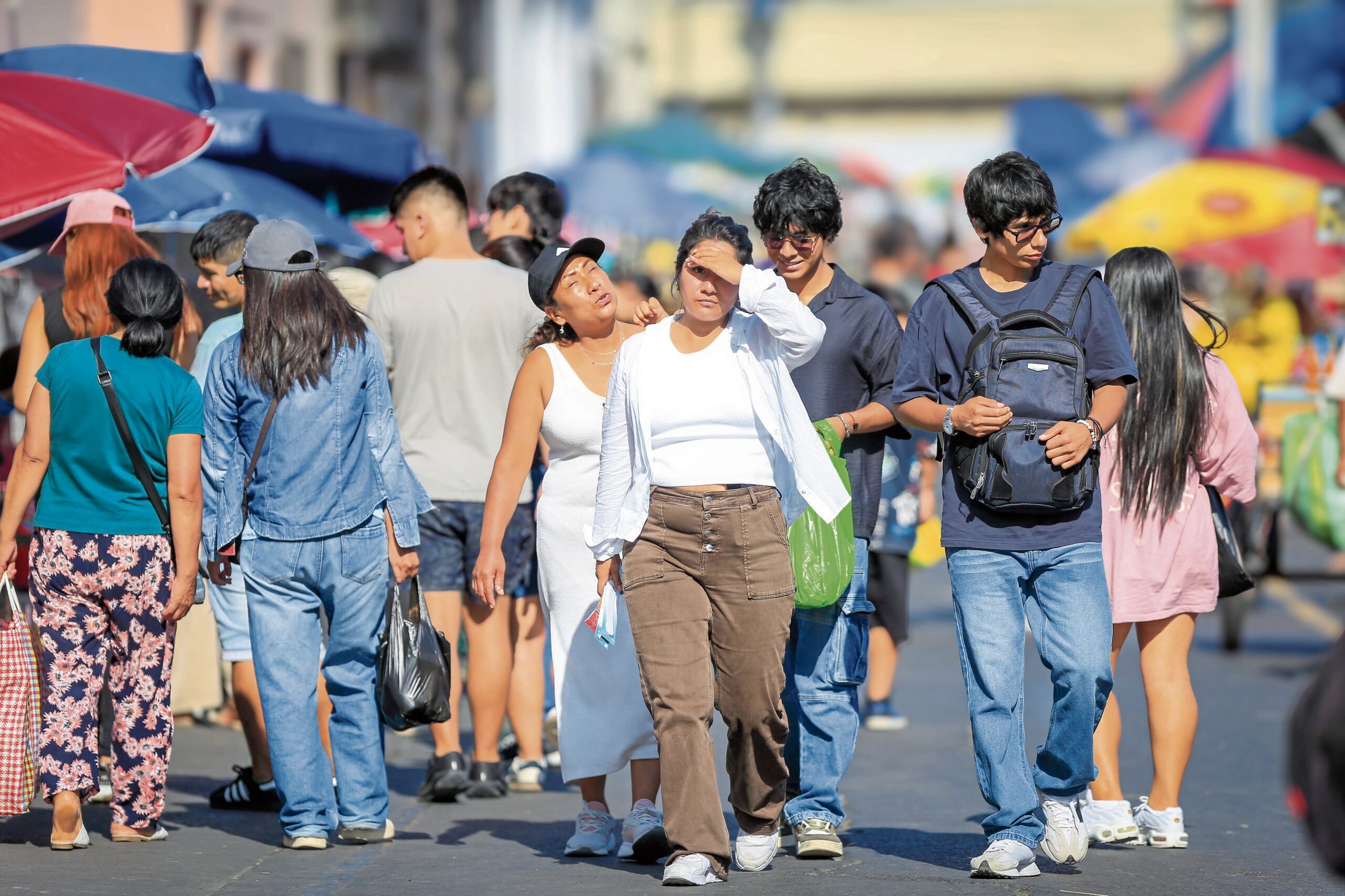 Senamhi alerta aumento de temperaturas de hasta 37 °C en la costa y sierra del Perú